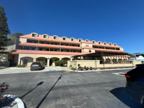 Yosemite Sierra Inn